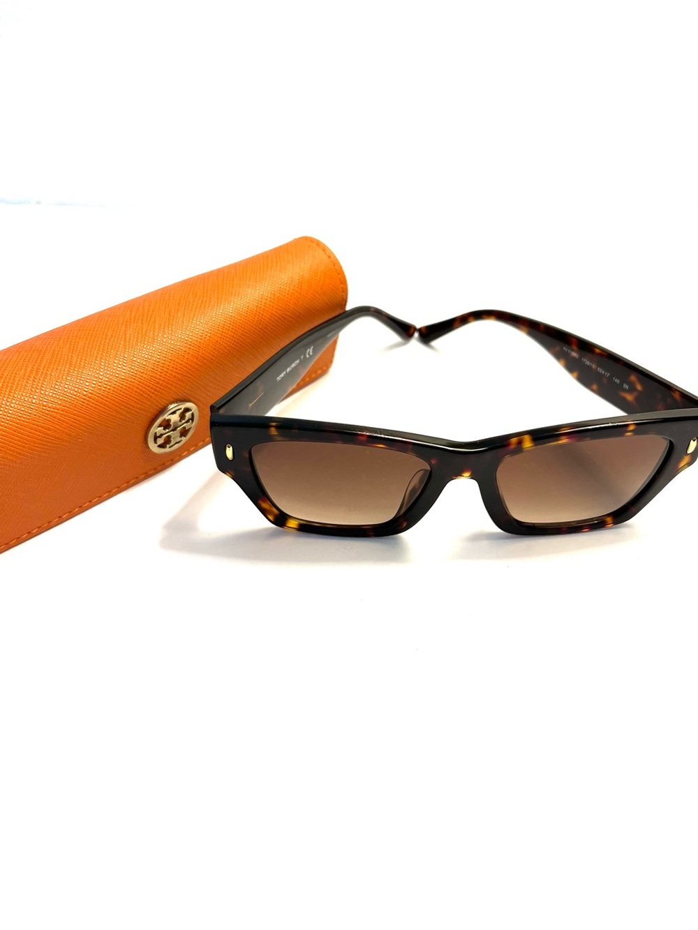 Tory Burch Tortoiseshell Sunglasses Logo Modern Silhouette Orange Case